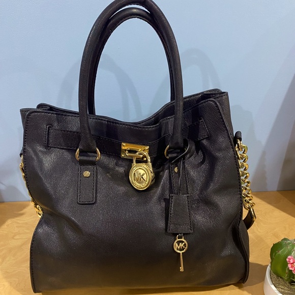 MICHAEL Michael Kors Handbags - Michael Kors Hamilton MK black leather handbag shoulder bag gold chain detail